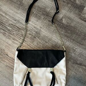 Steve Madden Black and Cream Crossbody Bag